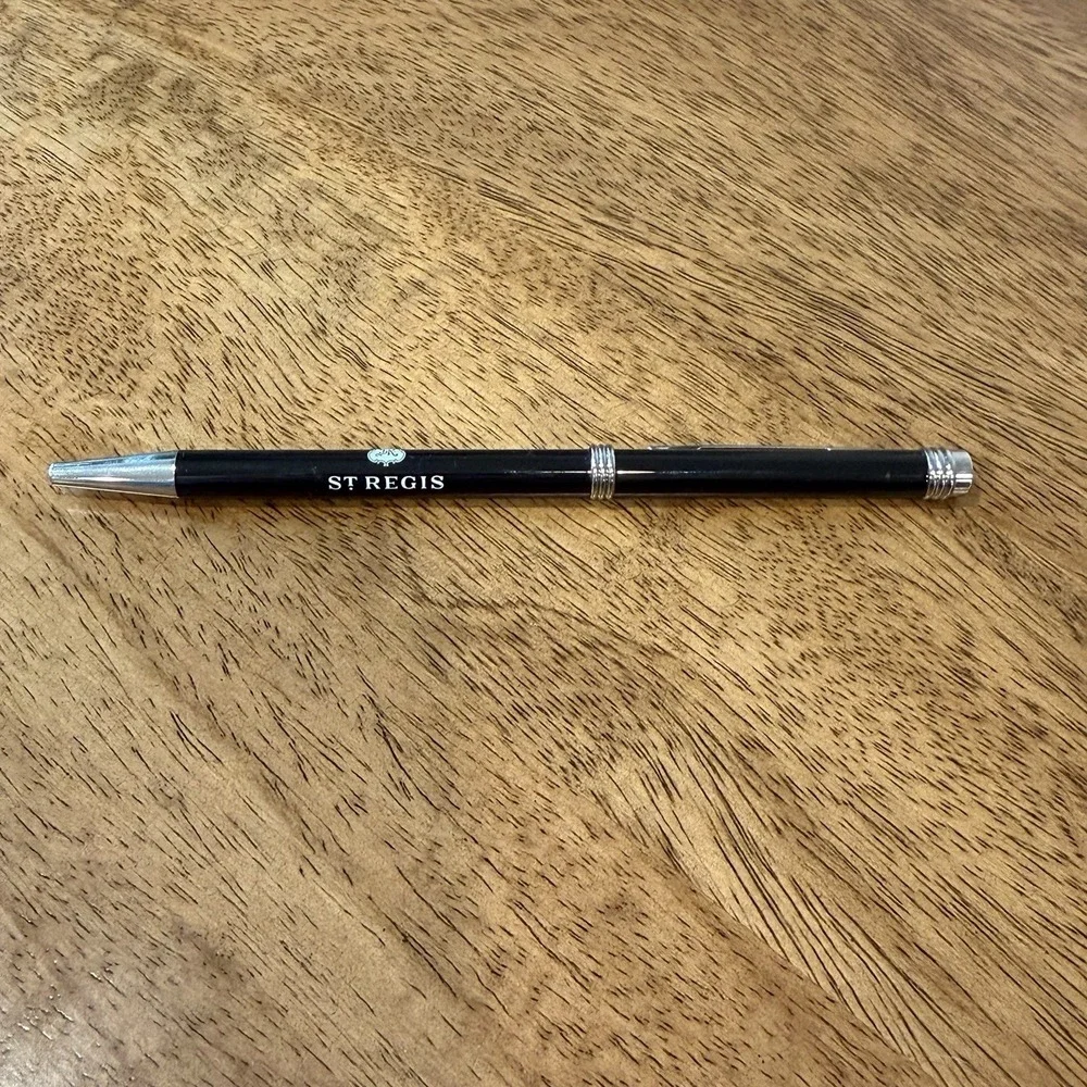 Vintage St. Regis New York Hotel Luxury Ballpoint Pen Black‎ Ink Black Barrel